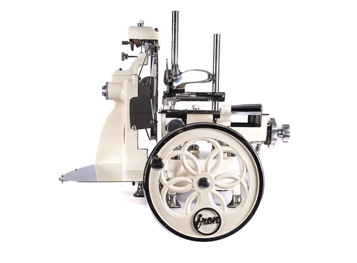 17404-CREMA-I-RON-Flywheel-30-front