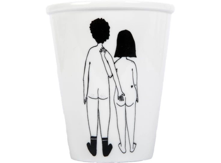 cup-nakedcoupleback-720x