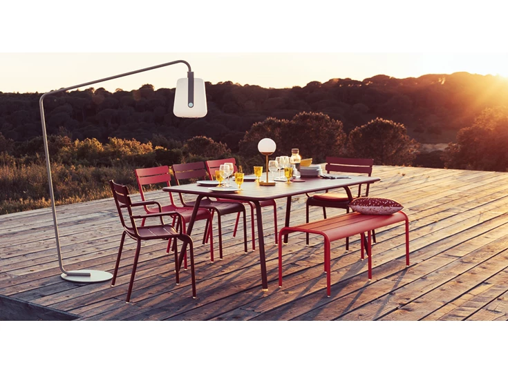 mobilier-de-jardin-table-de-jardin-chaise-metal