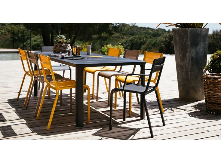 mobilier-de-jardin-mobilier-fermob-chaise-fermob