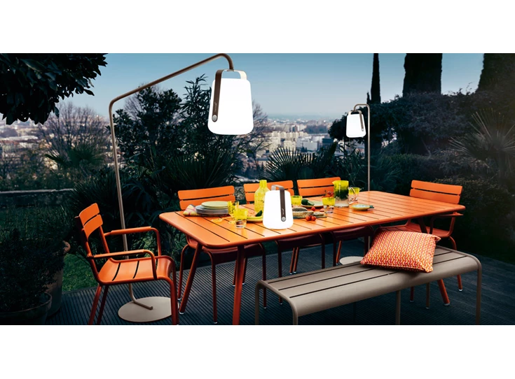 luxembourg-bank-cactus-4