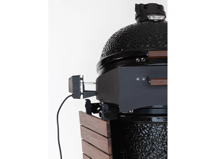 The-Bastard-Rotisserie-Pizza