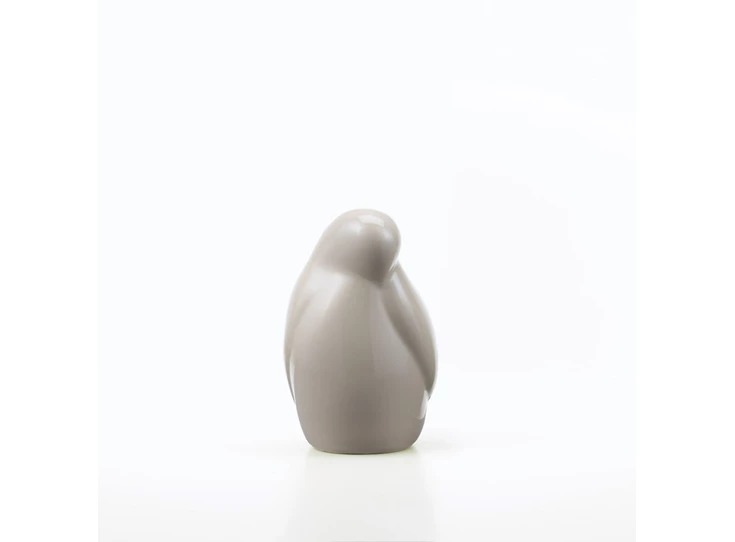 Vitra-Resting-Animals-bird-sand