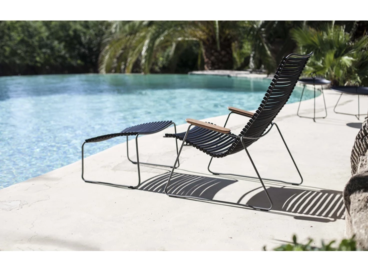 CLICK_Lounge-w-footrest-black_HOUE_5372_high.jpg