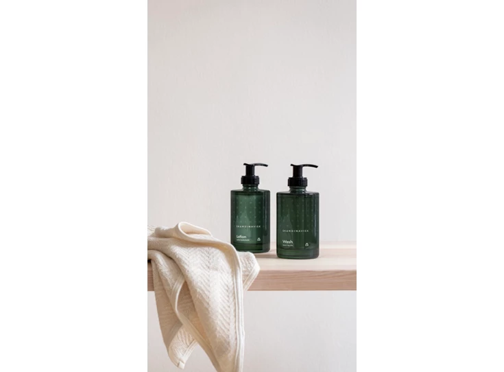 SS24_Styling_SKOG_BodyCare_5.jpg