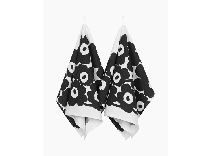 MM_Unikko_kitchen_towel_set_070683_030.jpg