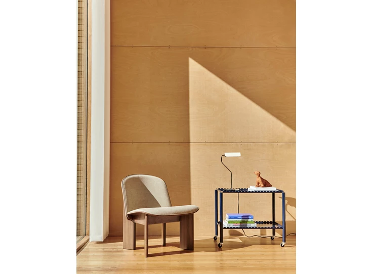 ut_Arcs Trolley Low steel blue_Apex Table Lamp iron oyster white.jpg