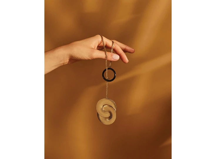 Alessi-Elena-Salmistraro-Acta-halsketting