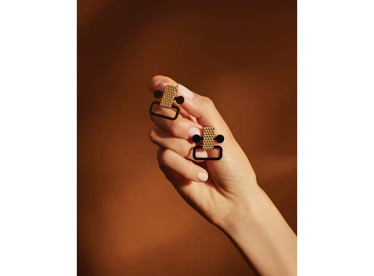 Alessi-Elena-Salmistraro-Edone-set-oorbel