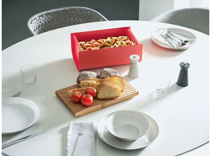 Alessi-Mattina-brooddoos-msnijplank-34x21x14cm-rood