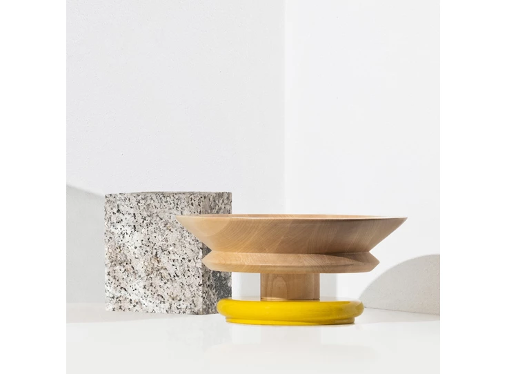 Alessi-Twergi-houten-schaal-geel