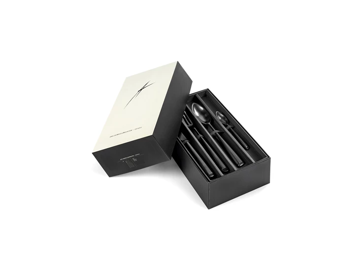 Ann-Demeulemeester-Zoe-bestekset-24dlg-zwart