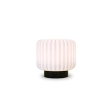 Atelier-Pierre-Dentelles-15-licht-met-USB-H15cm-D16cm-basis-zwart