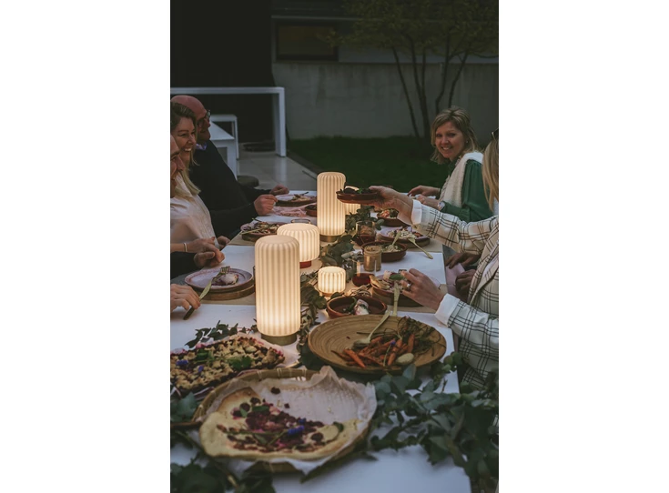 Atelier-Pierre-Dentelles-29-licht-met-USB-H29cm-D12cm-basis-goud