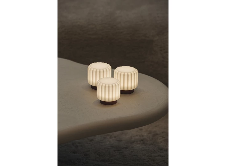 Atelier-Pierre-Dentelles-9-licht-met-USB-set-van-3-H9cm-D9cm-basis-terra