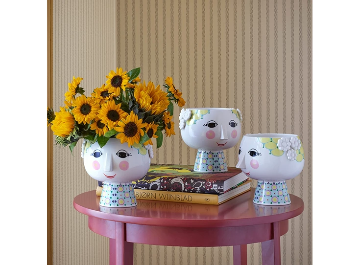 Bjorn-Wiinblad-Eva-bloempot-H145cm-D155cm-geel