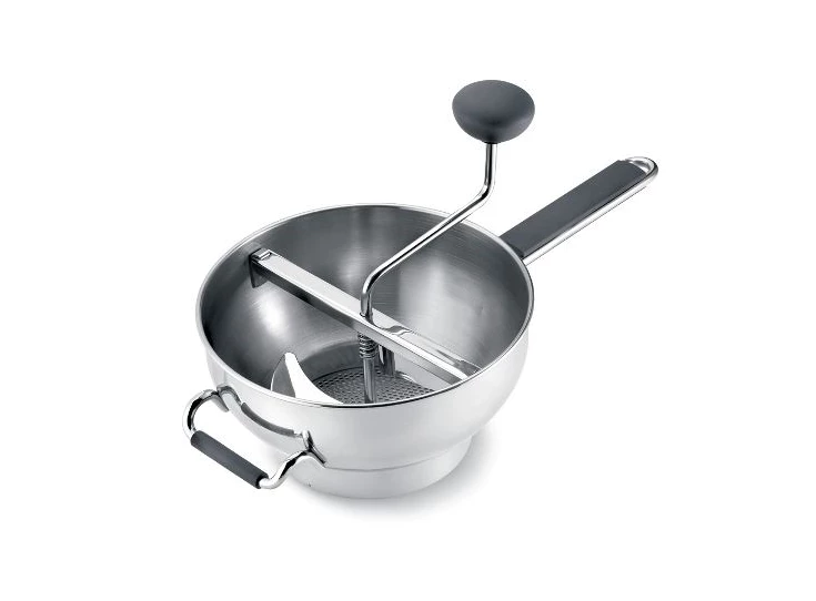 746479-Image-12016-02-28T14-42-23v001-by-23