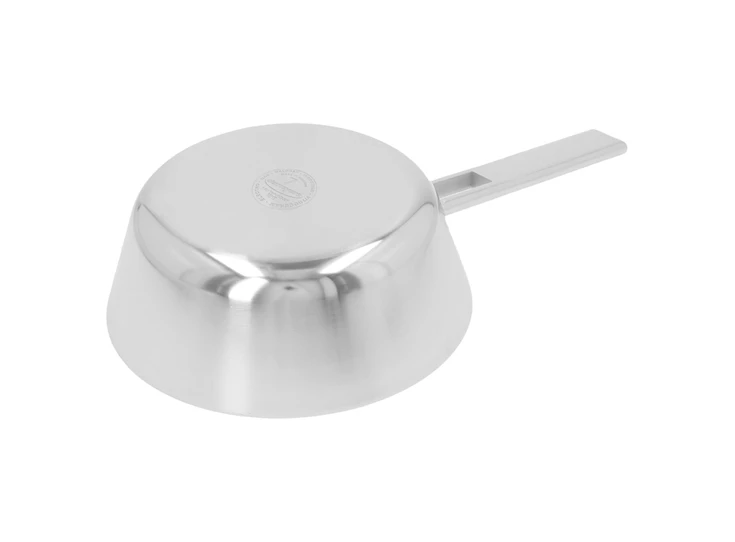 Demeyere-John-Pawson-7-conische-sauteuse-D18cm-15L