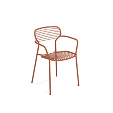 Emu-Apero-armstoel-555x52x78cm-maple-red