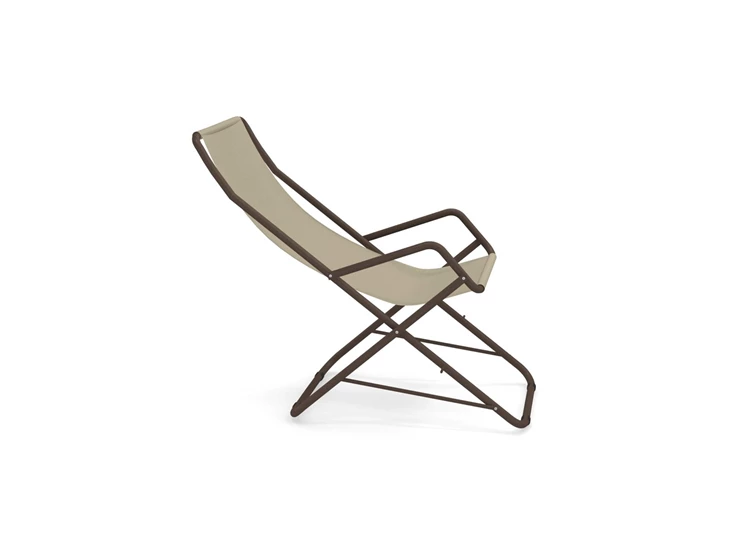 Emu-Bahama-ligstoel-antique-iron-frame-beige-fijn