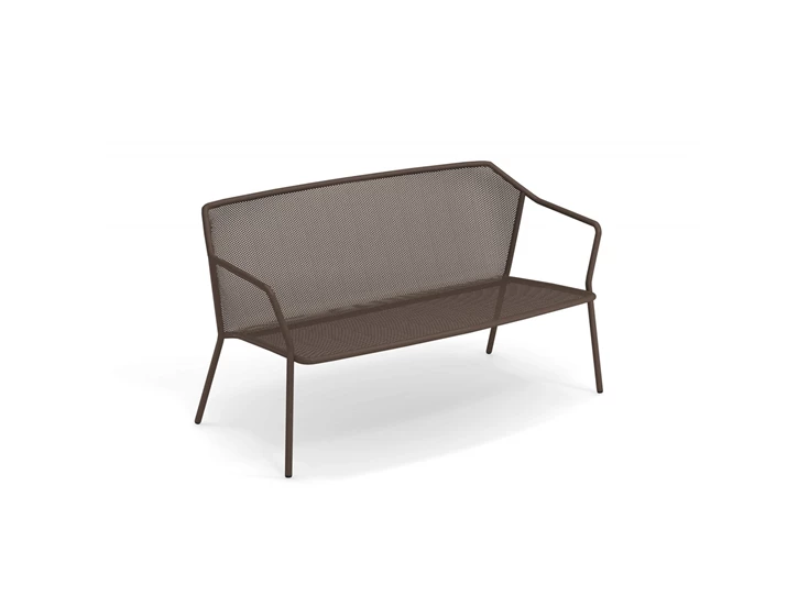 Emu-Darwin-lage-2-zit-indian-brown