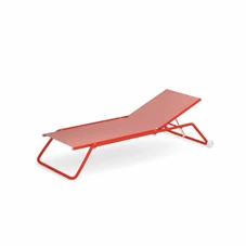 Emu-Snooze-ligbed-met-wielen-rood