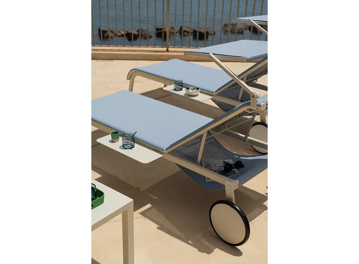 Emu-Tiki-tafel-armsteun-49x175cm-mat-wit