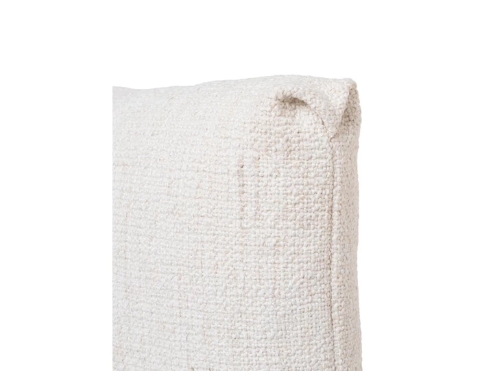 Ferm-Living-Clean-Cushion-kussen-40x60cm-boucle-off-white