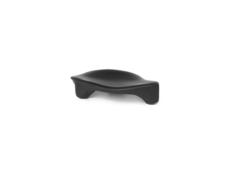 Ferm-Living-Esca-Piece-schaal-41x295cm-H78cm-zwart
