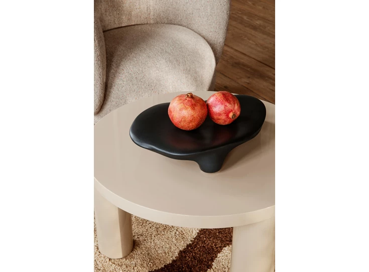 Ferm-Living-Esca-Piece-schaal-41x295cm-H78cm-zwart