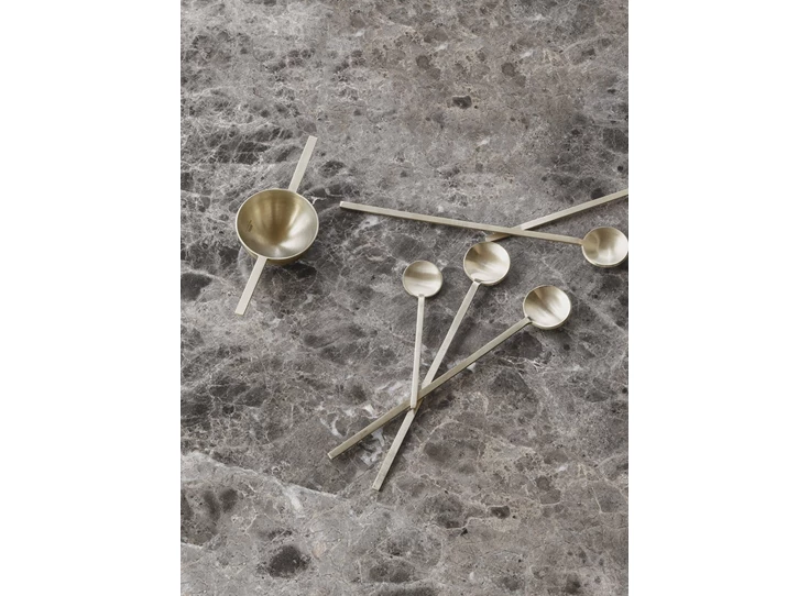 Ferm-Living-Fein-cocktailmaatje-30ml-brass