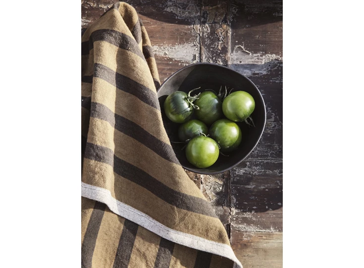 Ferm-Living-Flow-bowl-D9cm-zwart