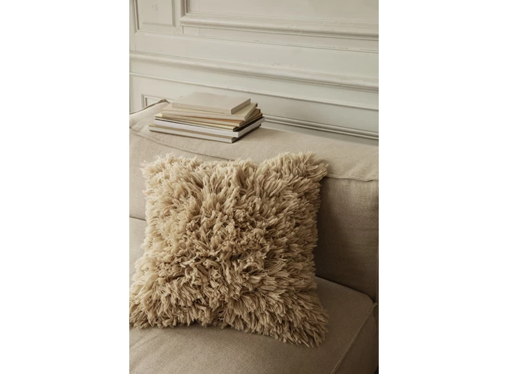 Ferm-Living-Meadow-High-Pile-Cushion-kussen-50x50cm-light-sand
