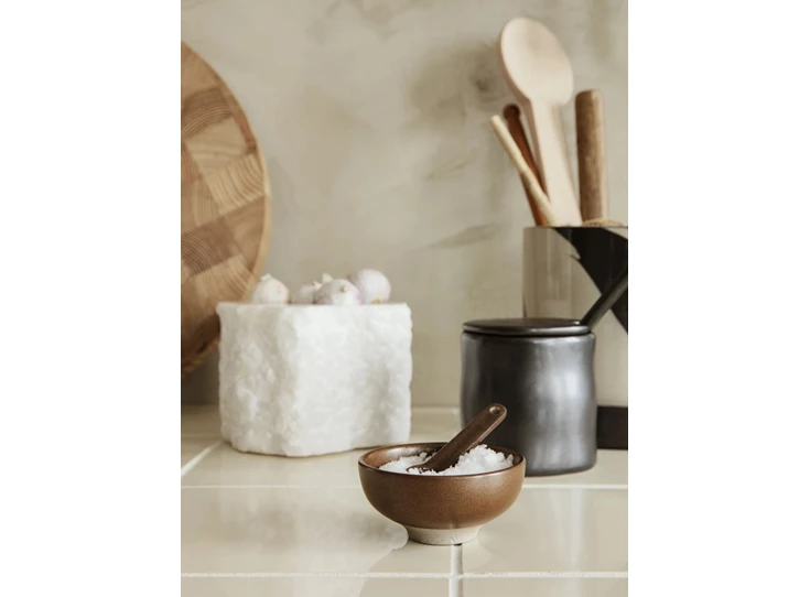 Ferm-Living-Petite-zoutset-bowl-D8cm-lepel-chocolate