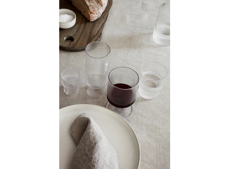 Ferm-Living-Ripple-wijnglas-27cl-clear-set-van-2