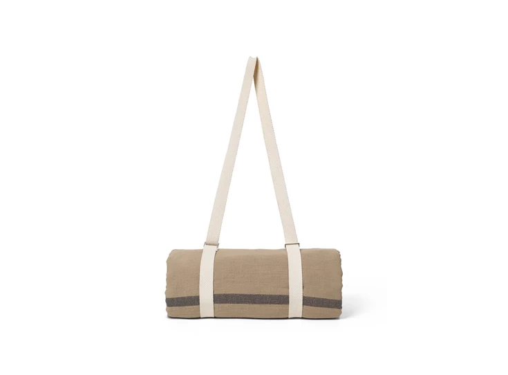Ferm-Living-Yard-Picnic-Blanket-outdoor-deken-180x180cm-sand-zwart