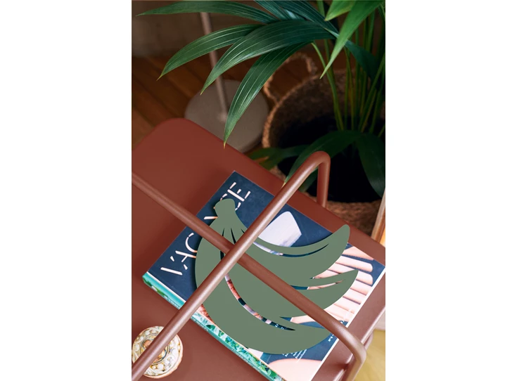 Fermob-Alfred-Gueridon-roltafel-gris-argile