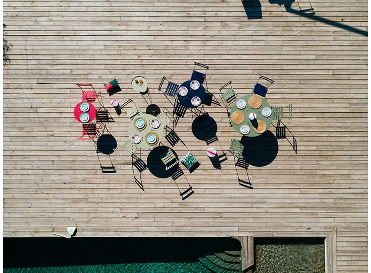 Fermob-Bistro-tafel-D117cm-reglisse