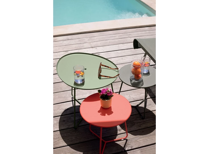 Fermob-Cocotte-bijzettafel-large-cerise-noire