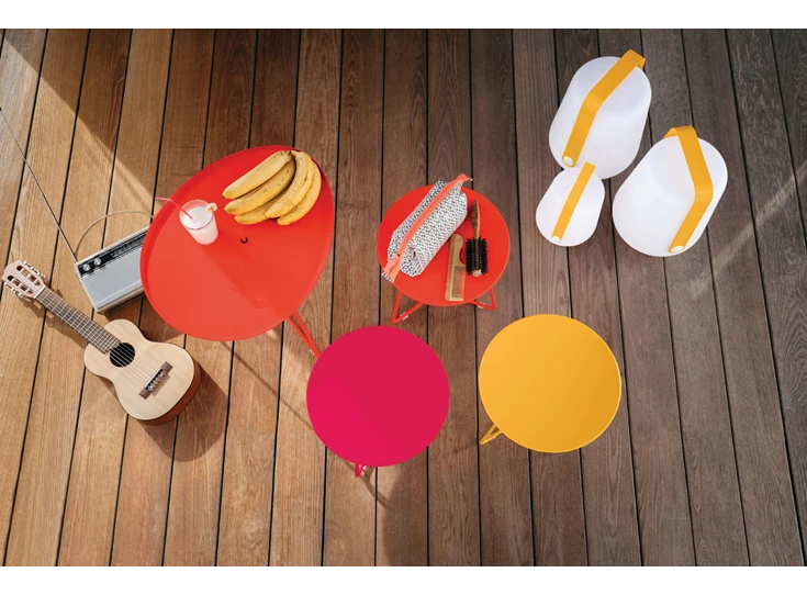 Fermob-Cocotte-tabouret-bas-table-gris-argile