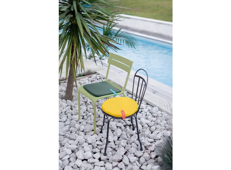 Fermob-Galettes-outdoor-41x38-vert-safari