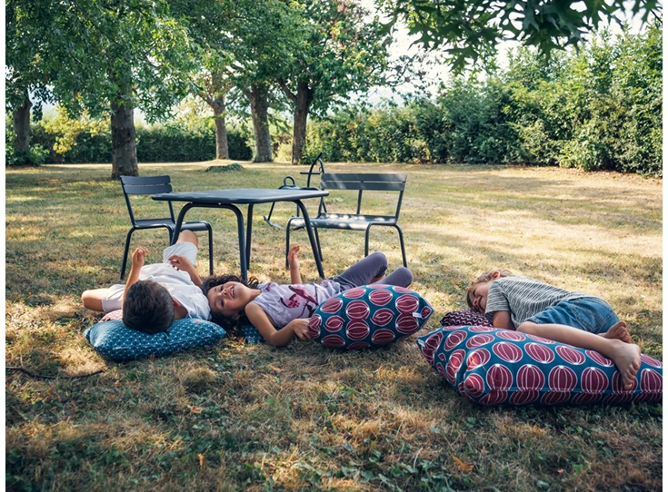 Fermob-Luxembourg-Kid-kinderstoel-Honey