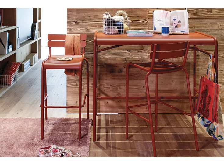 Fermob-Luxembourg-table-haut-73x126cm-carbone