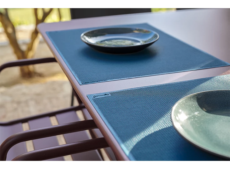 Fermob-placemat-45x35cm-stereo-gris-argile