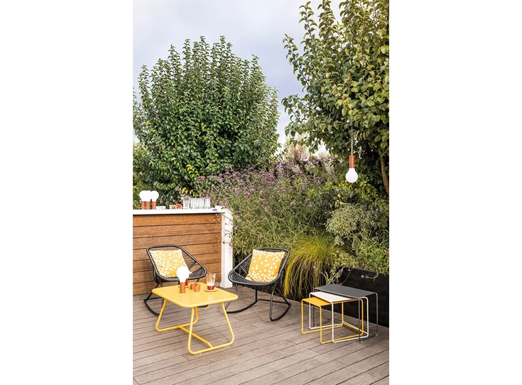 Fermob-Sixties-schommelstoel-blanc-coton