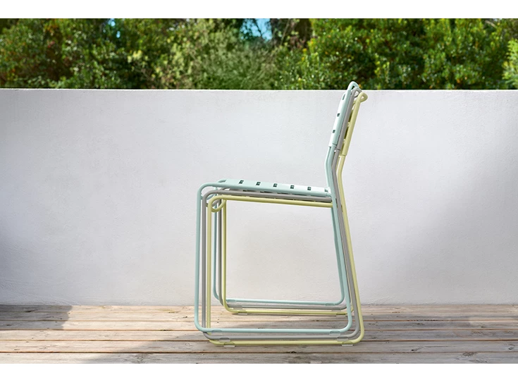 Fermob-Surprising-chaise-citron-guivre