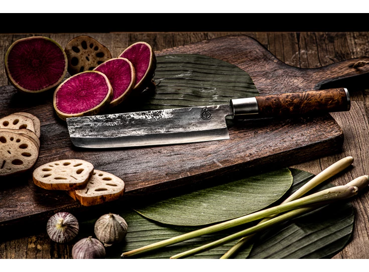 Forged-VG10-wortelhout-hakbijl