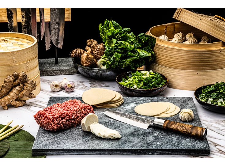 Forged-VG10-wortelhout-santokumes-14cm