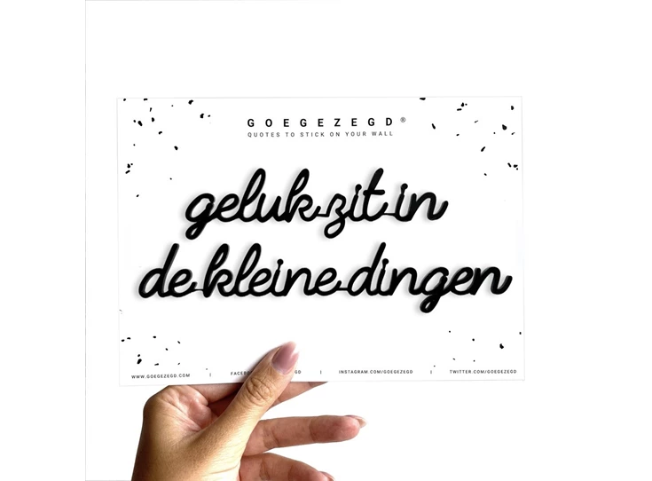 Goegezegd-A5-geluk-zit-in-de-kleine-dingen-zwart