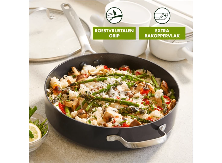 Greenpan-Copenhagen-sauteerpan-met-deksel-28cm